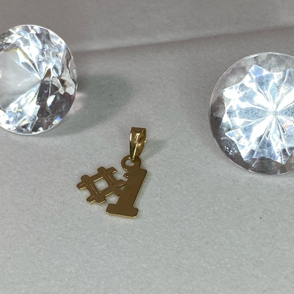 14K YELLOW GOLD number 1 pendant REAL GOLD - Picture 3 of 12